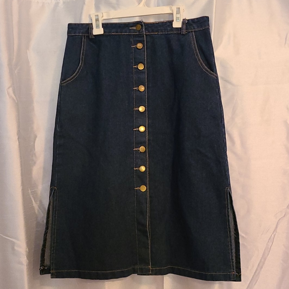 Denim skirt